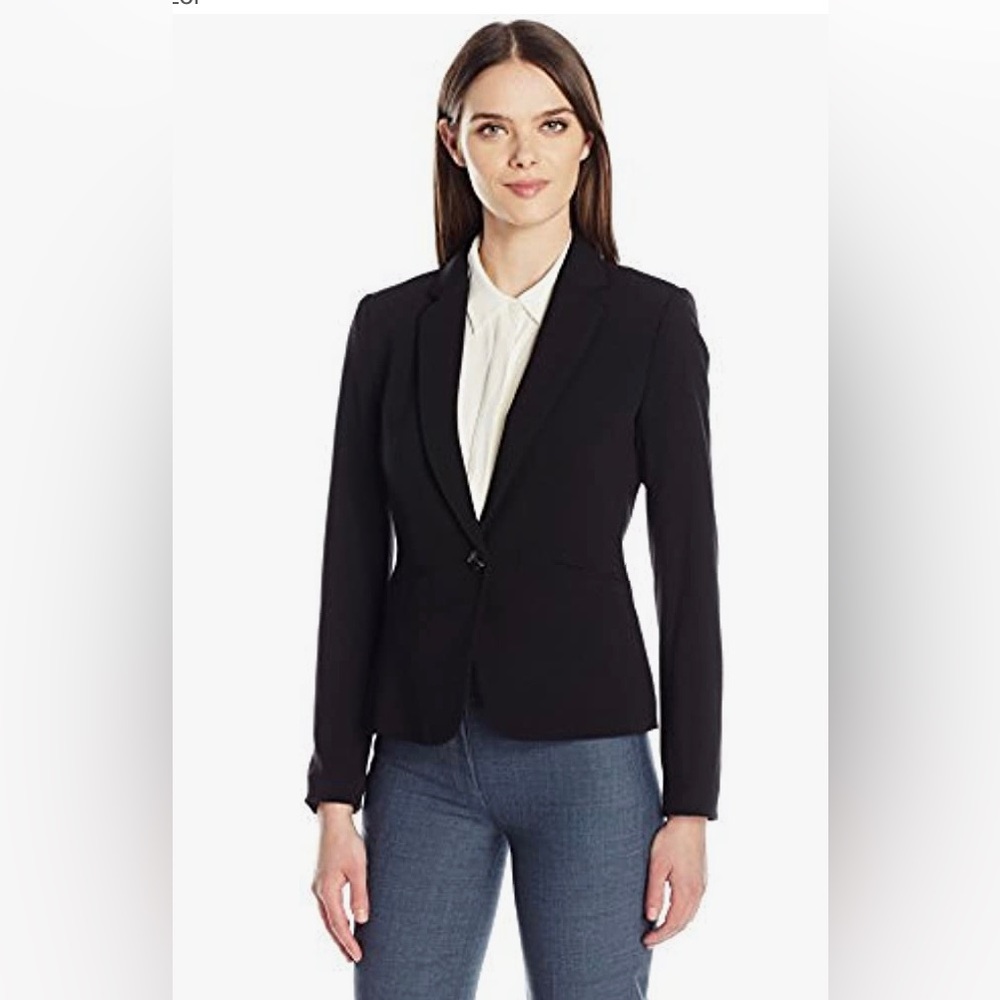 NWT Tahari Black Womens Blazer size 8